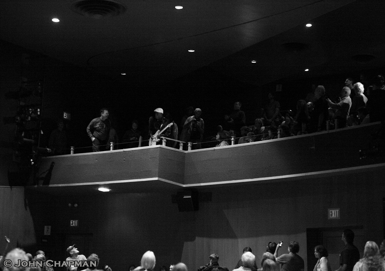 BuddyGuy2011-09-28VanDuzerTheatreArcataCA (5).jpg